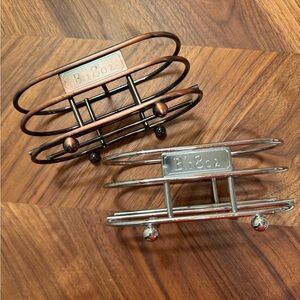 Beekman 1802 soap and lotion wire dispenser caddy - either bronze or silver🌼